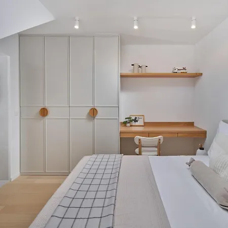 Вілла A'more - Seafront Retreat *