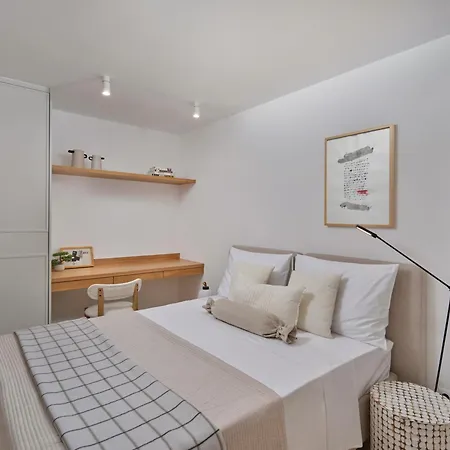 A'more - Seafront Retreat * Traù