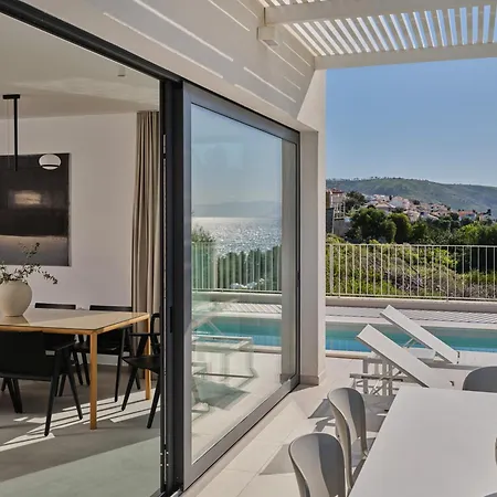 别墅 A'more - Seafront Retreat 特罗吉尔