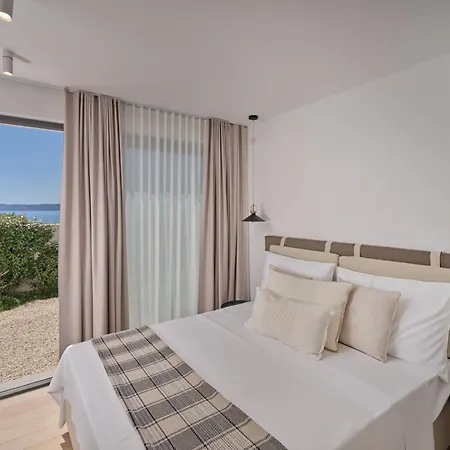 A'more - Seafront Retreat Вілла