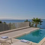A'more - Seafront Retreat Villa
