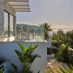 A'more - Seafront Retreat Villa Trogir