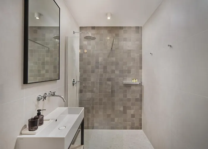 A'more - Seafront Retreat