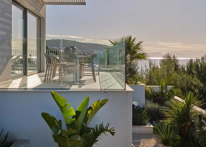 A'more - Seafront Retreat Villa