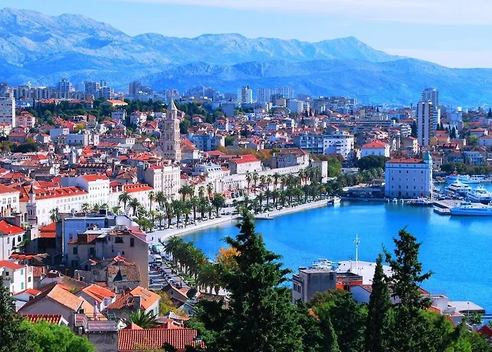 A'more - Seafront Retreat Trogir