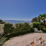 Villa A'more - Seafront Retreat