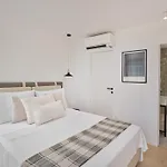 Villa A'more - Seafront Retreat *