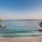 A'more - Seafront Retreat Villa
